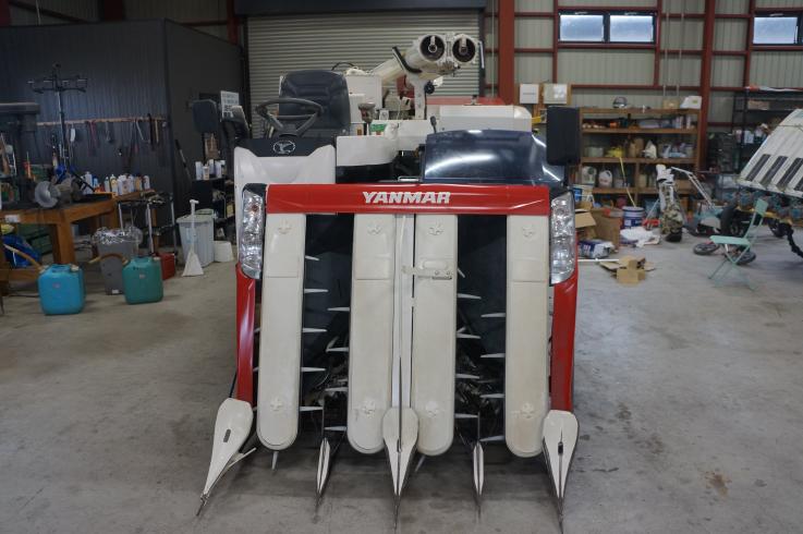 コンバイン AE439 写真２