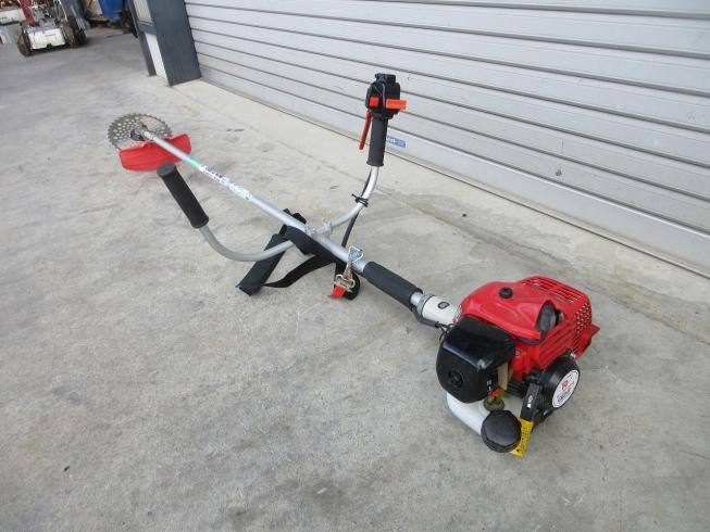 草刈機 BC303RS 写真３