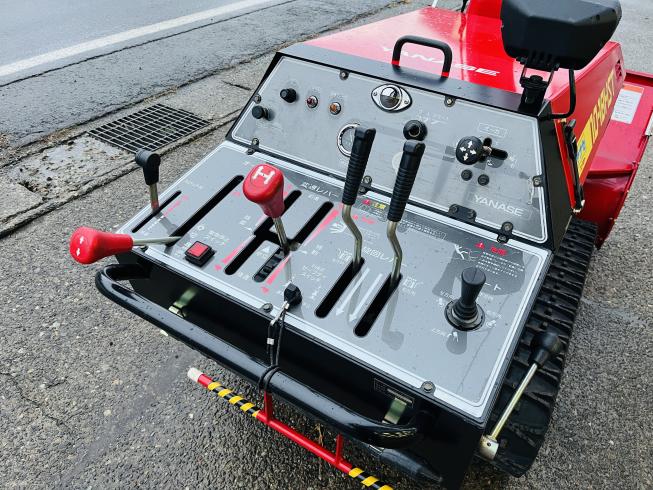 除雪機 スノースロワー10-18HST 写真７