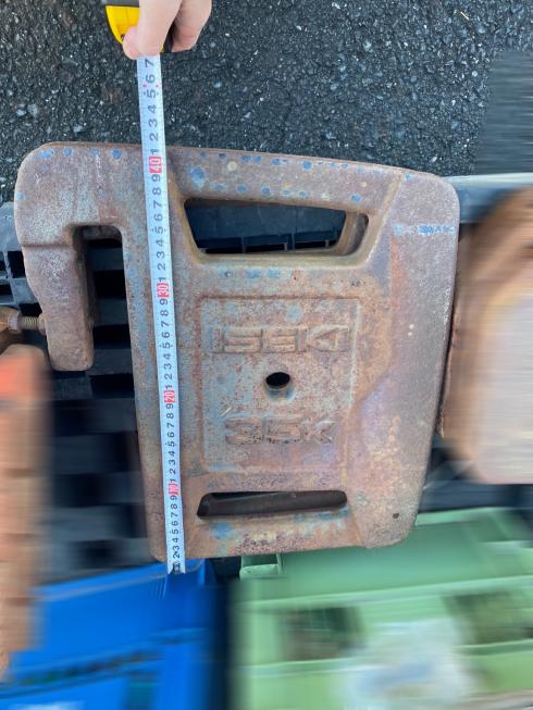 トラクター用ウエイト 1個35kg 写真７