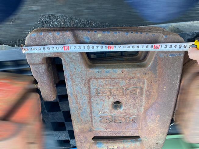 トラクター用ウエイト 1個35kg 写真４