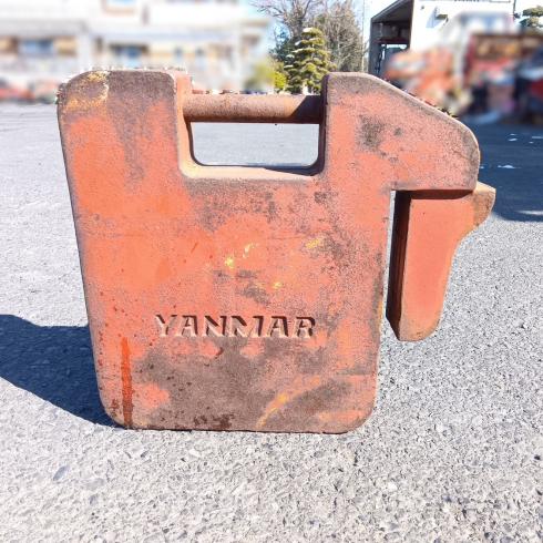 ヤンマー トラクター用ウエイト 写真