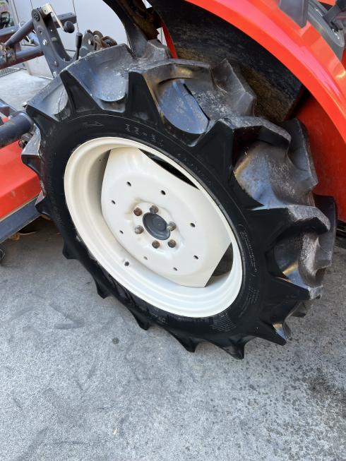 トラクター FT240BMAJRF11 写真５