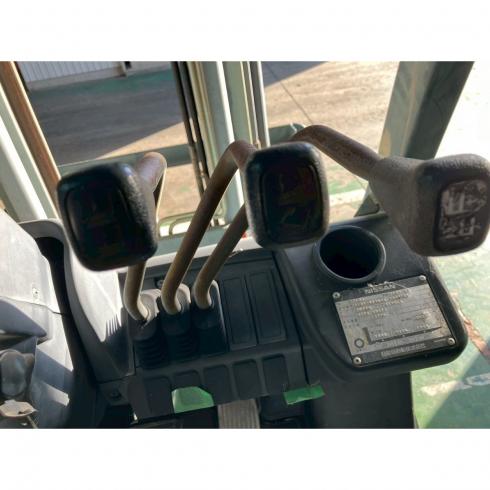 フォークリフト PL01A15 写真６