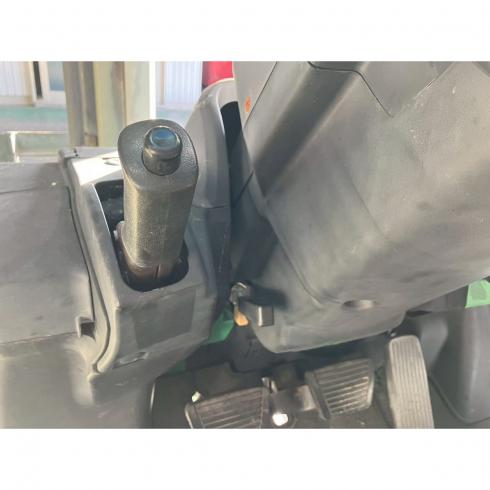 フォークリフト PL01A15 写真８