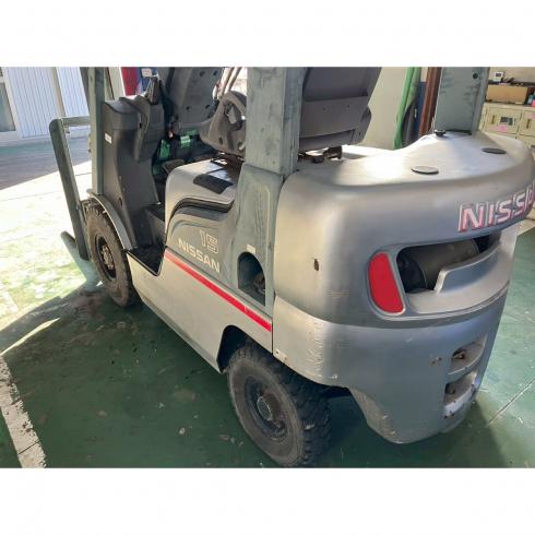 フォークリフト PL01A15 写真４