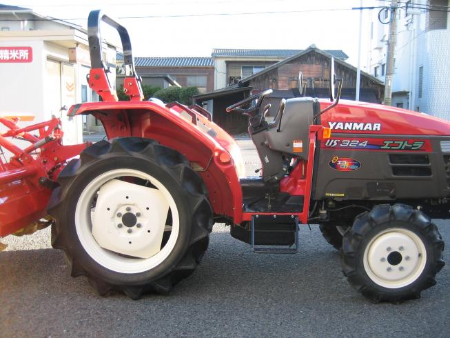 トラクター US324 VUS6 写真４