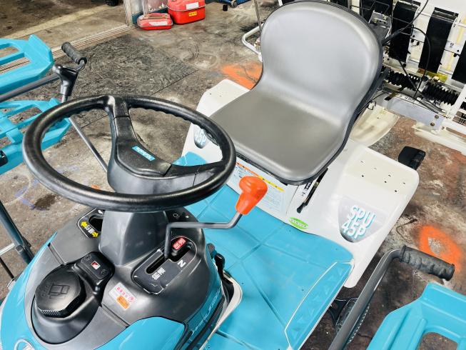 田植機 SPU45P-SY 写真６