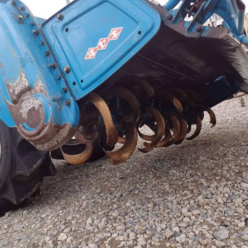 トラクター TA250F 写真４