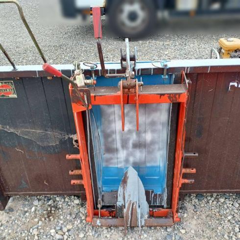 整地キャリア DC-F1500 写真６