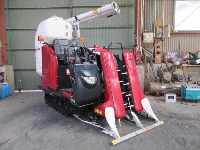 コンバイン YH214 写真２