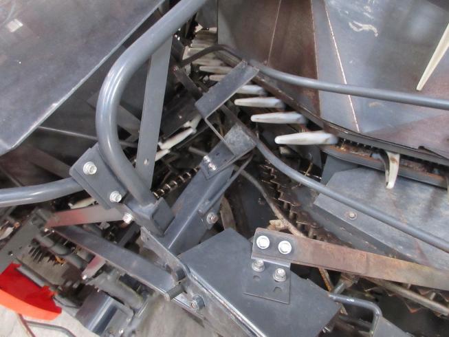 コンバイン WR6100MQ-CSBH 写真９