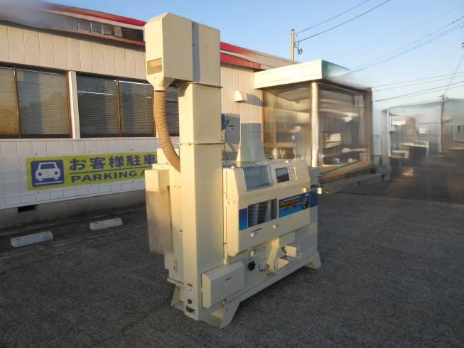 サタケ 籾摺機 写真