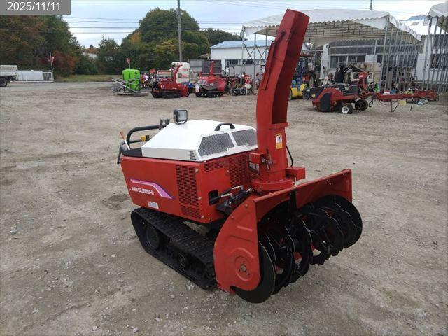 ミツビシ 除雪機 写真