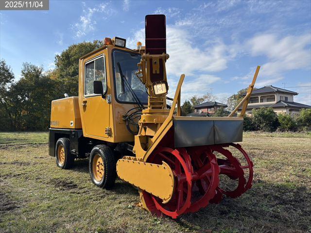 ニイガタ 除雪車 写真