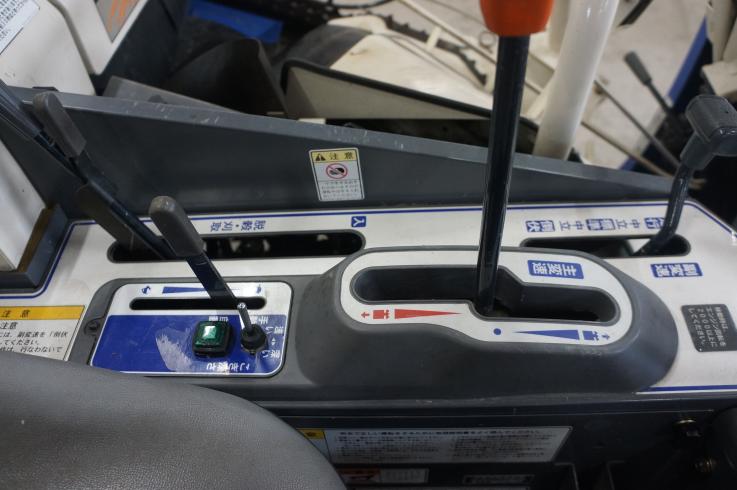 コンバイン HVA212 写真８