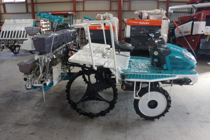 田植機 WP60D-TC 写真３