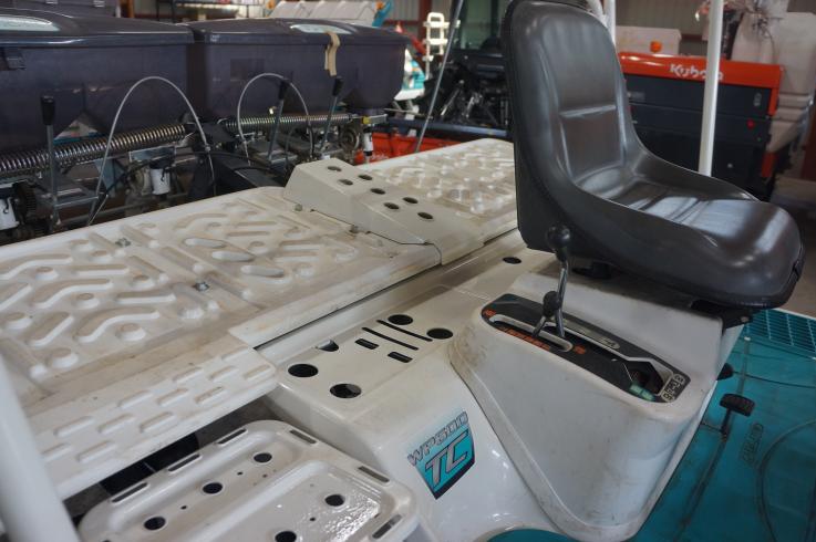 田植機 WP60D-TC 写真６