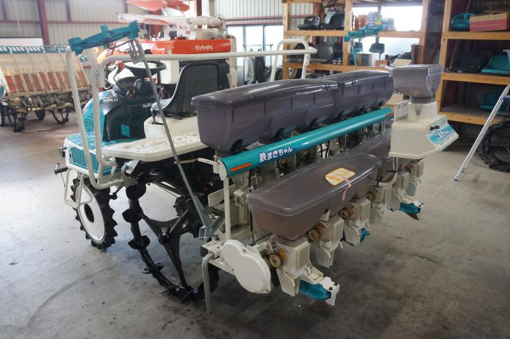 田植機 WP60D-TC 写真４