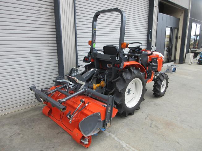 トラクター B21XFMA 写真６