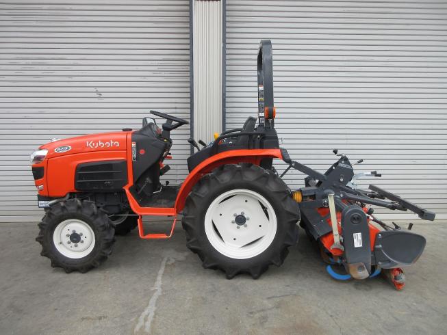 トラクター B21XFMA 写真３