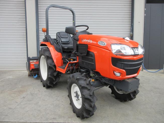 クボタ トラクター 写真