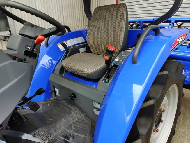 トラクター AT240-SPQ 写真２