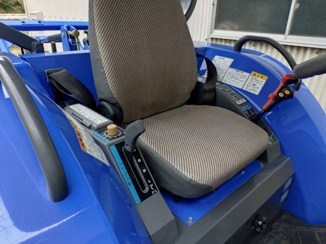 トラクター AT240-SPQ 写真４