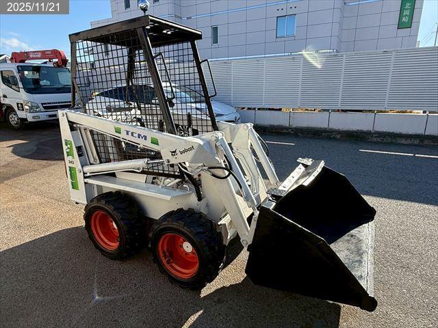 TCM ホイルローダー 写真