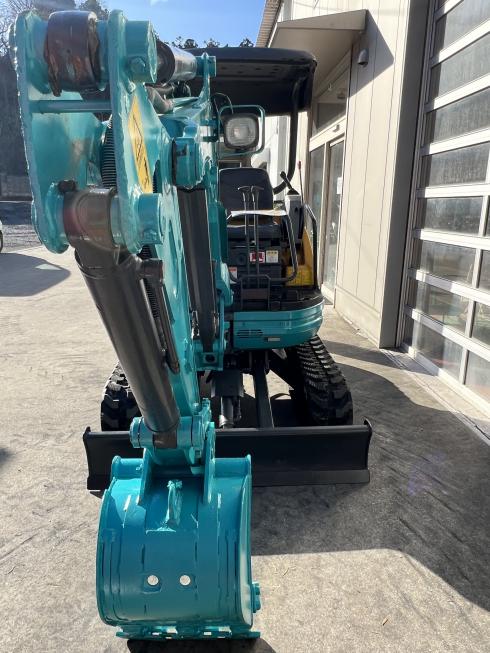 バックホー U-20-3S 写真２