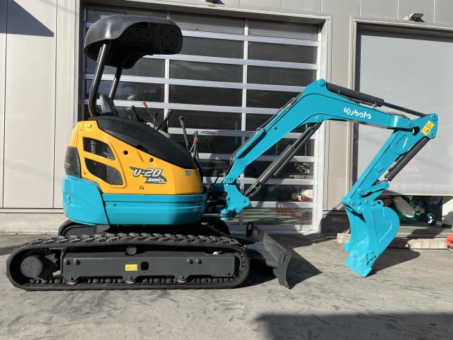 クボタ バックホー 写真