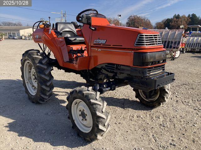 クボタ トラクター 写真