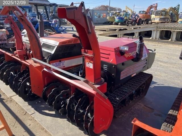 ヤナセ 除雪機 写真