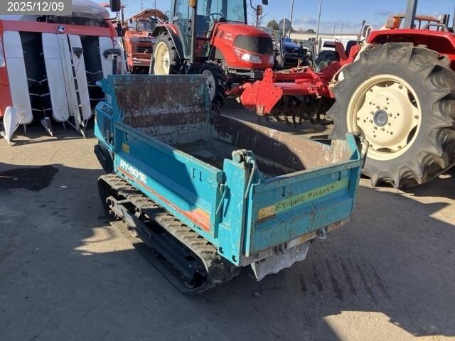 クボタ 運搬車 写真