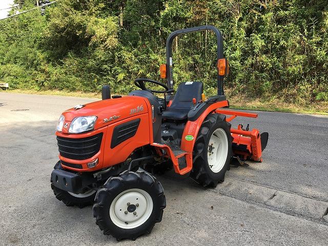 クボタ トラクター 写真