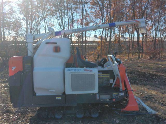 コンバイン ER211 写真２