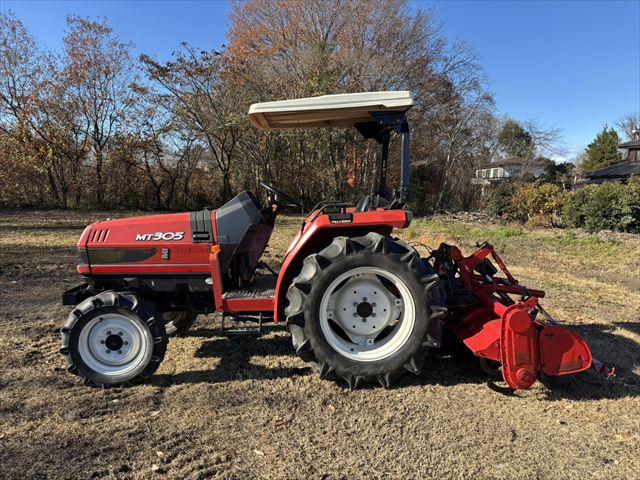 トラクター MT305 写真２