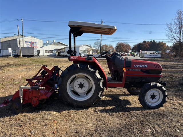 トラクター MT305 写真４