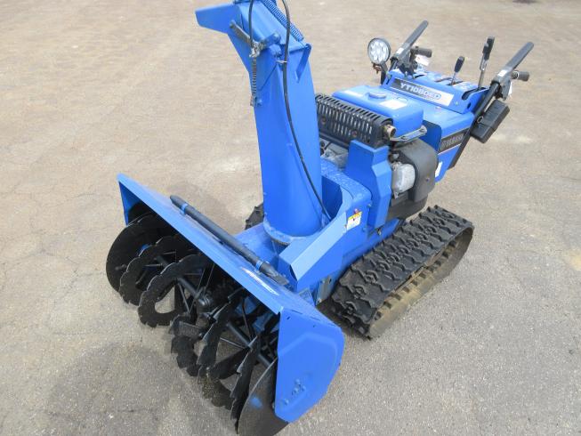 ヤマハ 除雪機 写真