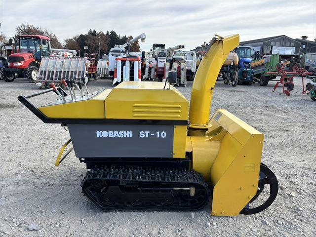 除雪機 ST10 写真２