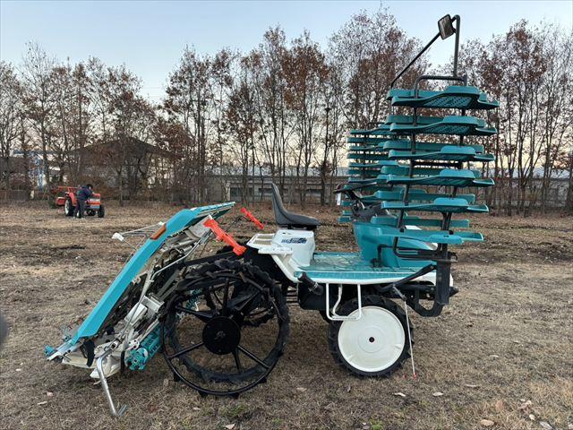 田植機 NSU67 写真２