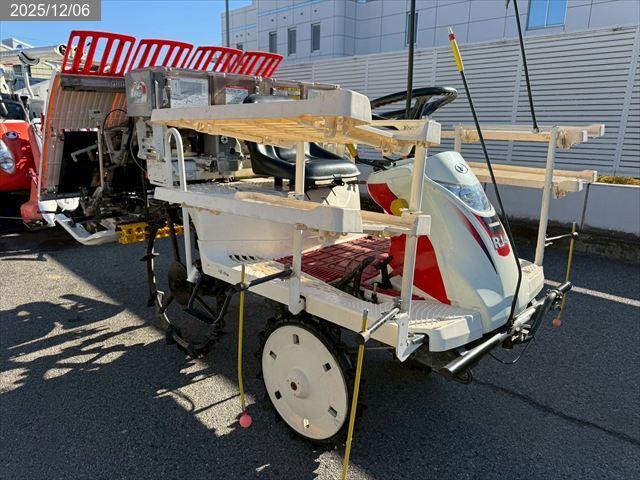 ヤンマー 田植機 写真