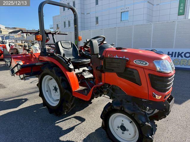 クボタ トラクター 写真