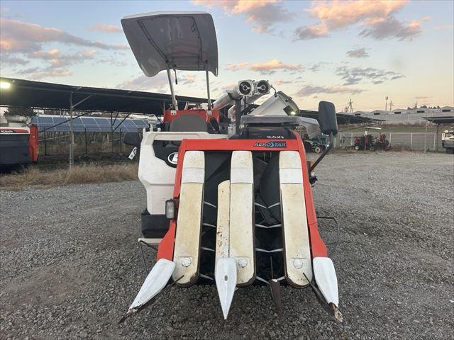 コンバイン AR335 写真５