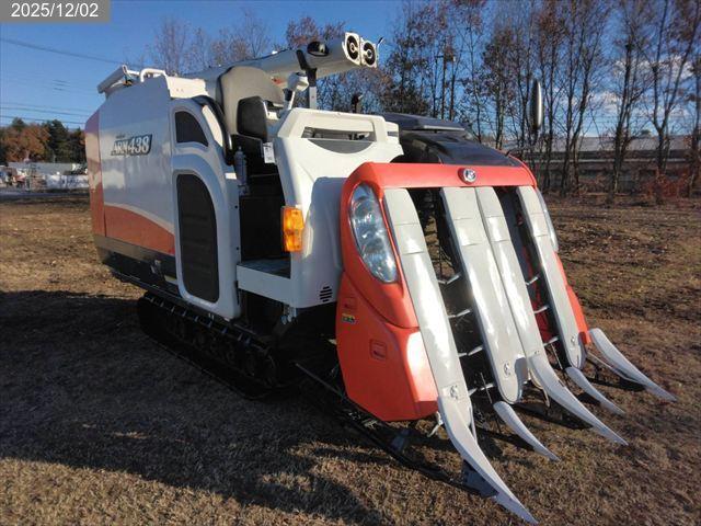 クボタ コンバイン 写真