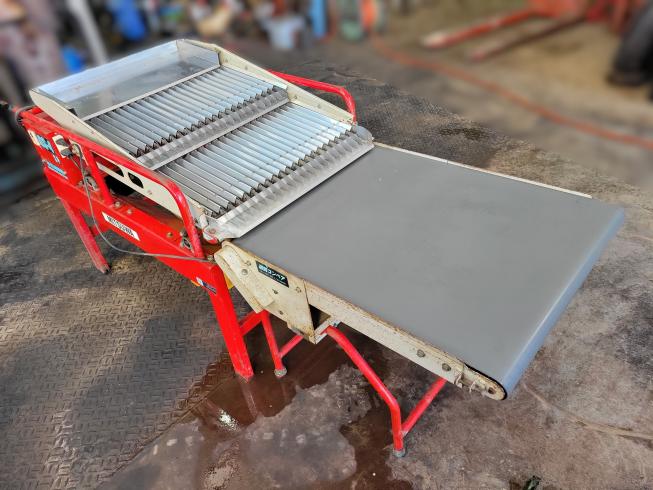 ミツワ 枝豆選別機 写真