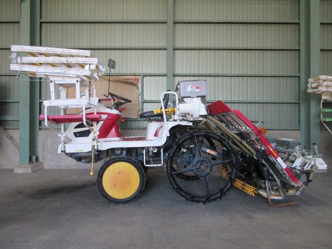 田植機 YR6D 写真４