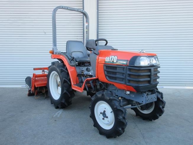 クボタ トラクター 写真