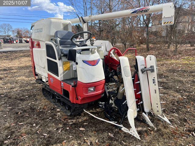 ヤンマー コンバイン 写真