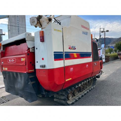コンバイン GC451 写真４